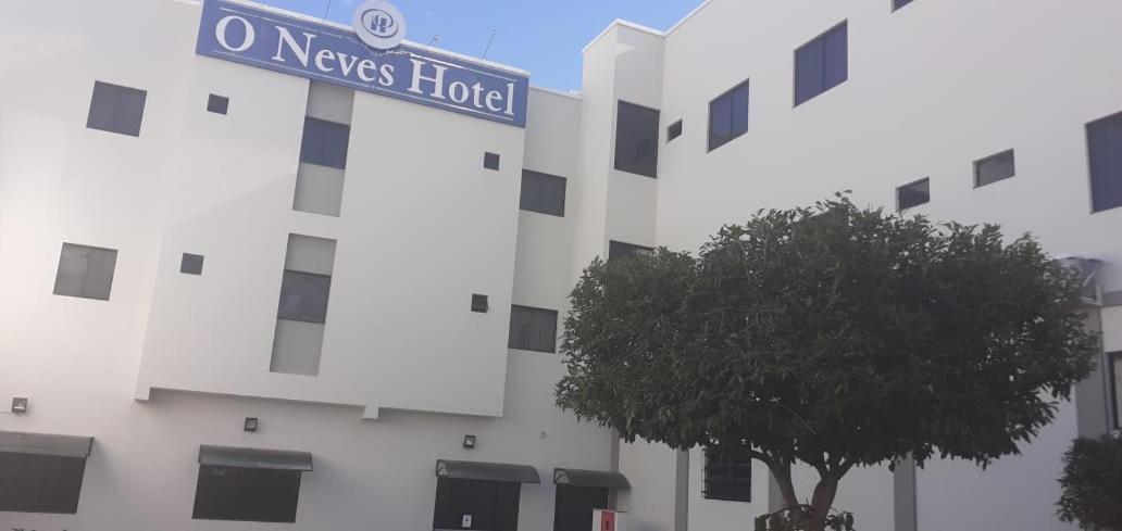 O Neves Hotel Guanambi Extérieur photo